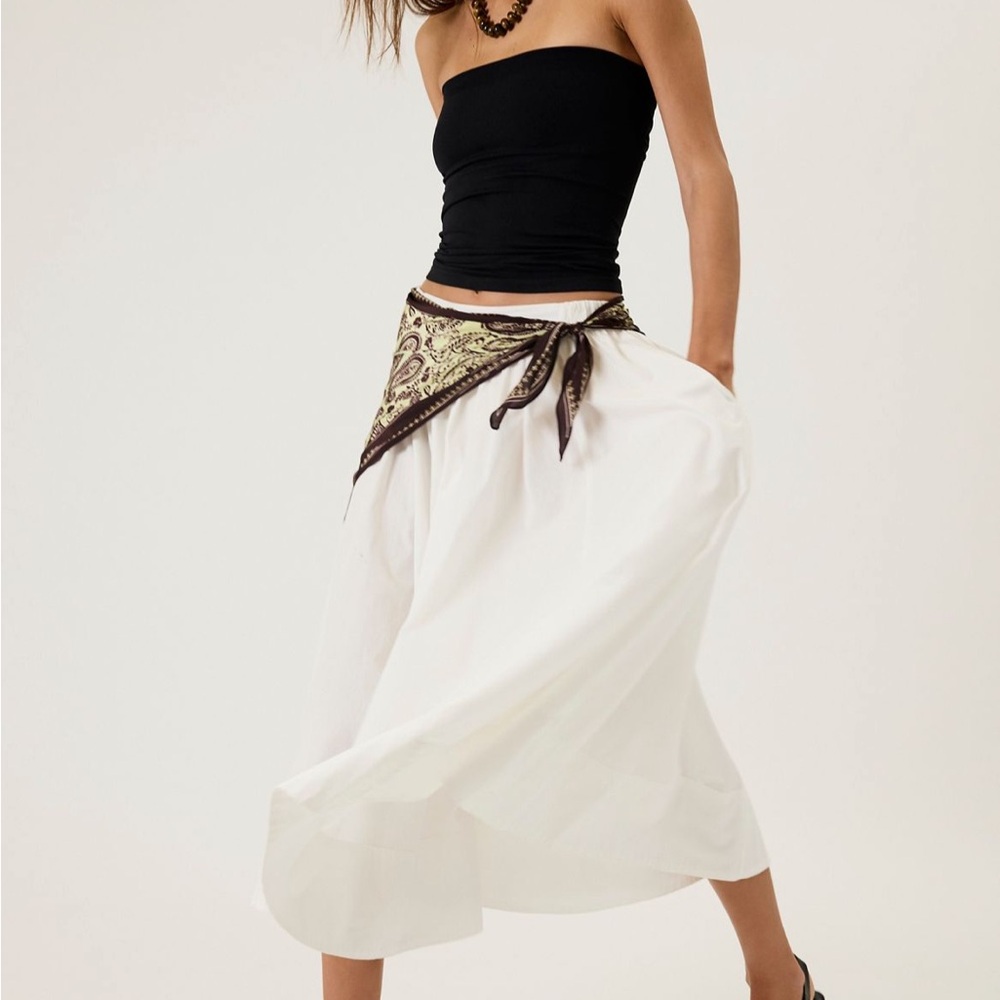 Free People White Midi Skirt with Brown Paisley Waist Scarf